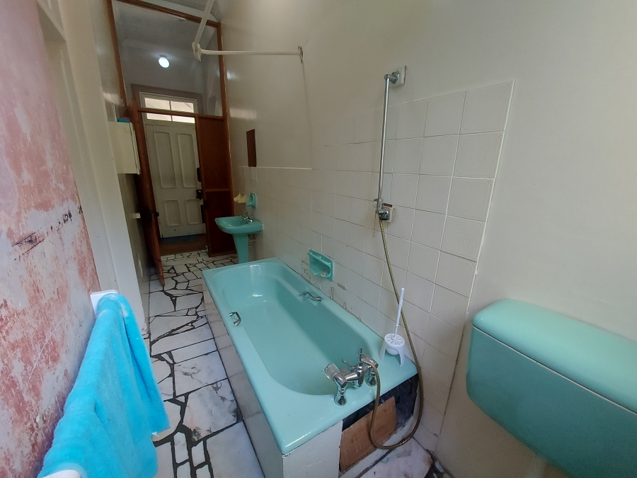 4 Bedroom Property for Sale in Uitenhage Central Eastern Cape